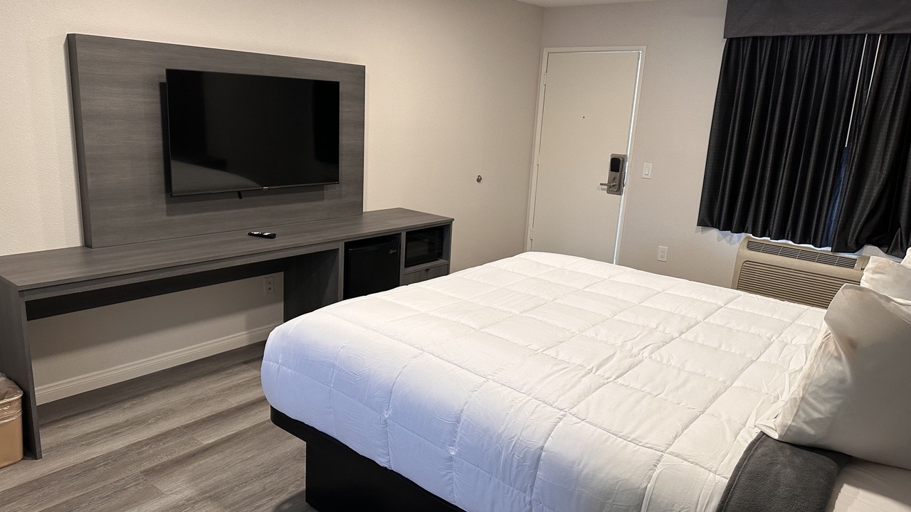 Photo of Bedroom in West Covina