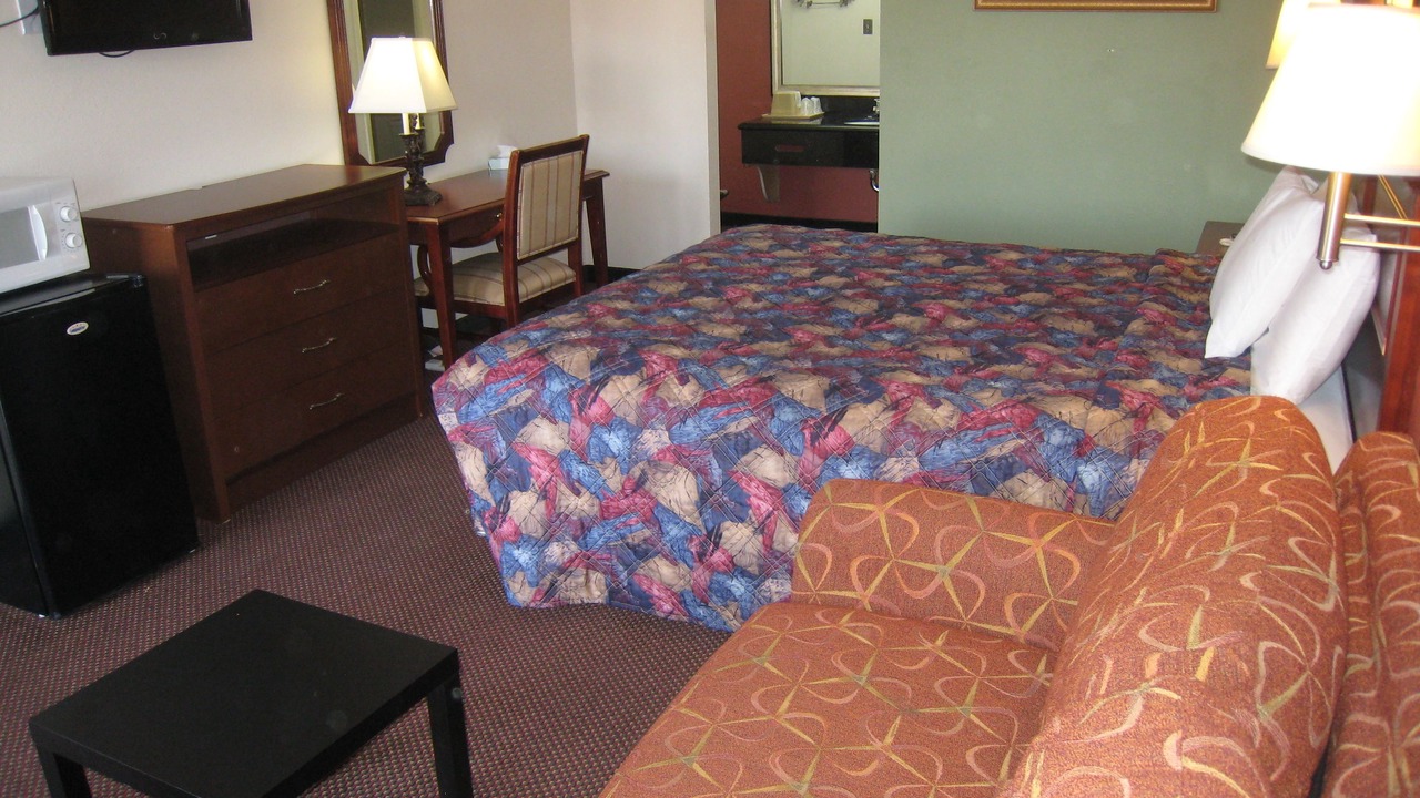Photo of Bedroom in Maricopa