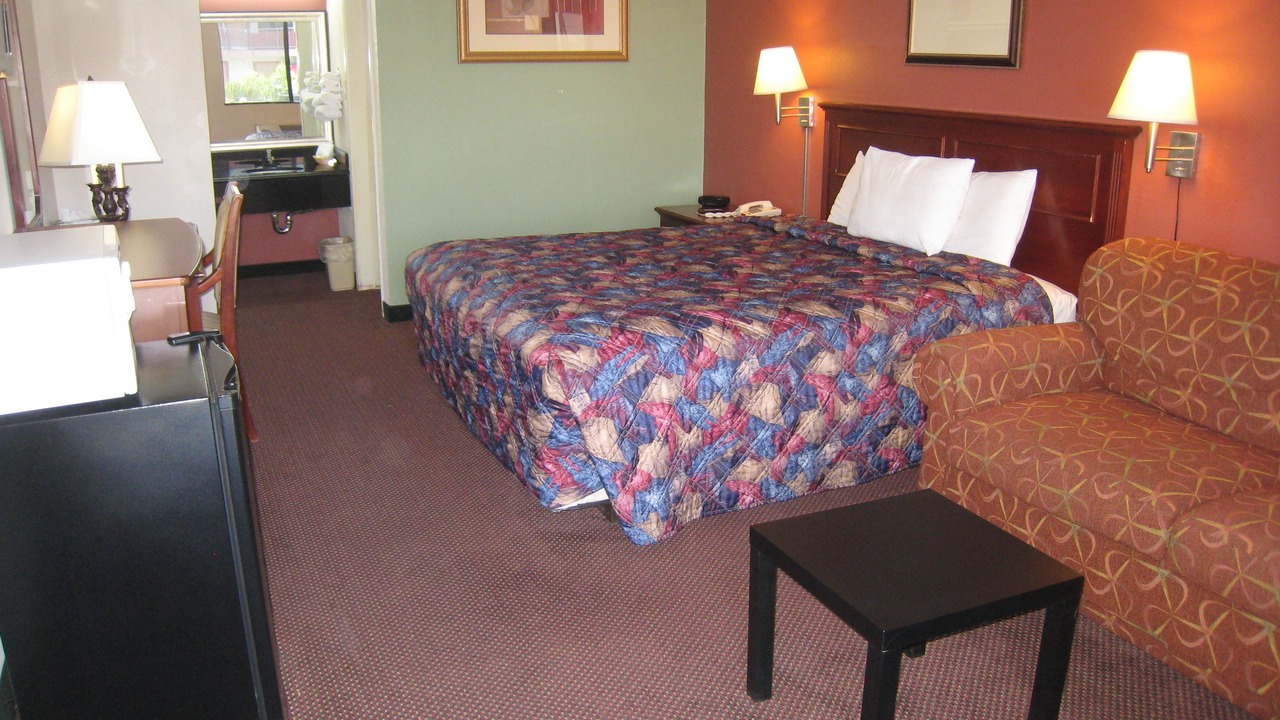 Photo of Bedroom in Maricopa