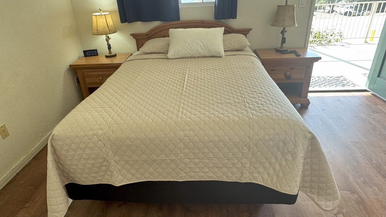 Photo of Bedroom in Wofford Heights