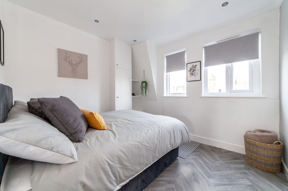 Photo of Bedroom in Town