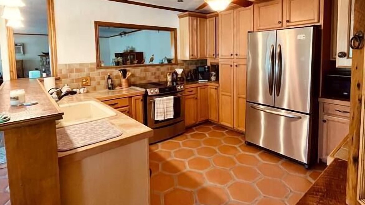 Photo of Kitchen in Morongo Valley