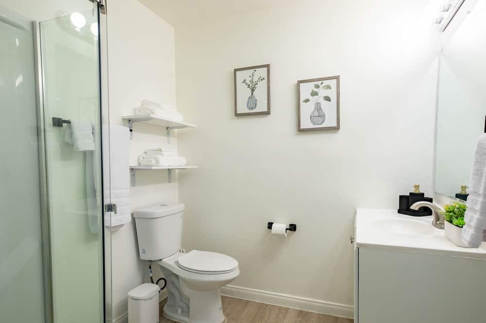 Photo of Bathroom in Placentia