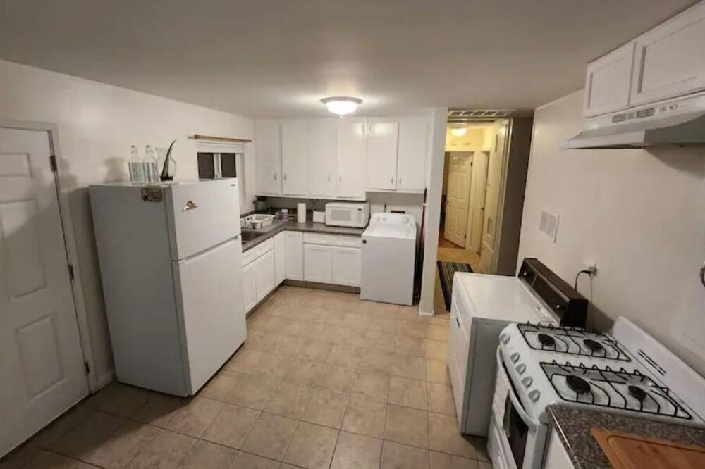Photo of Kitchen in Bellflower