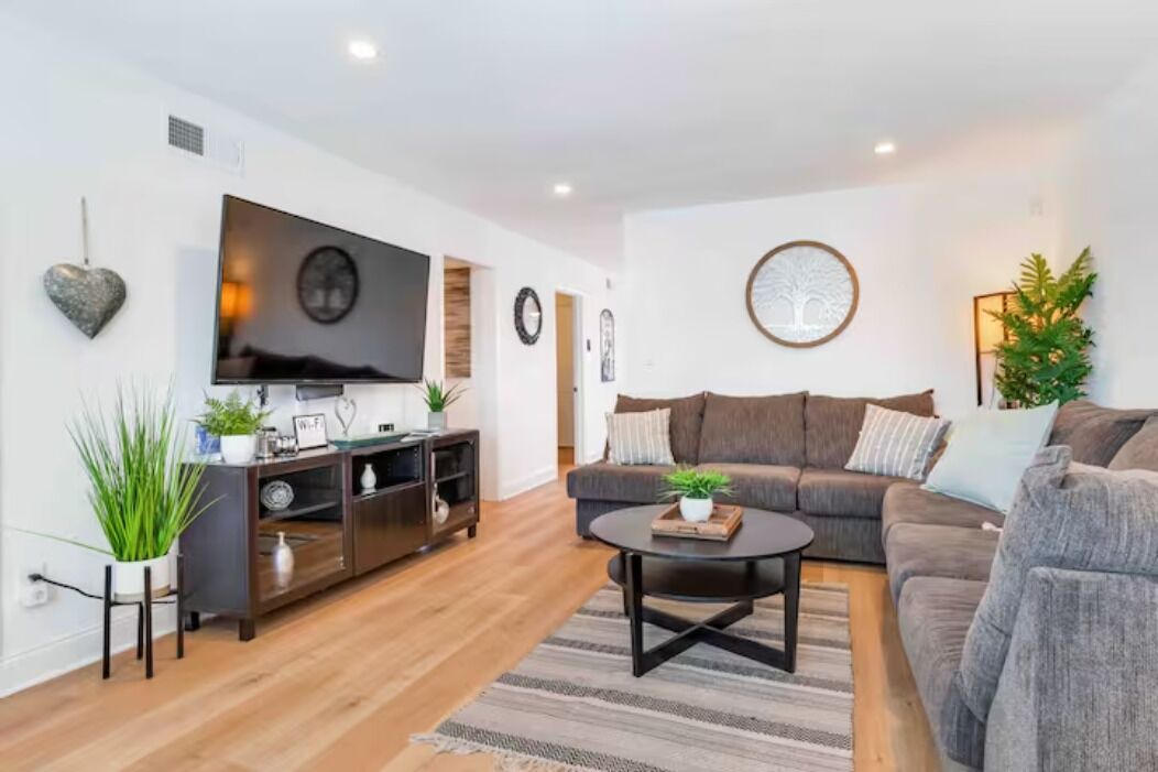 Photo of Livingroom in La Puente