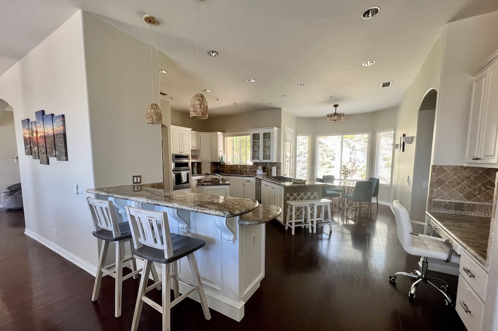 Photo of Kitchen in Vista