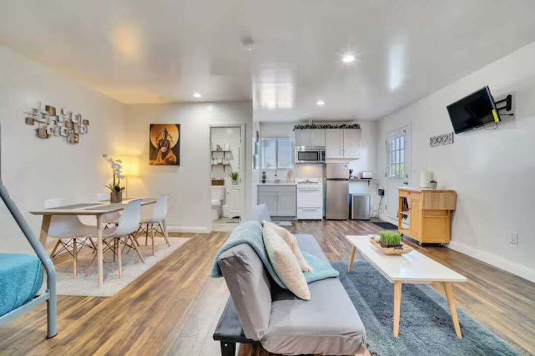 Photo of Livingroom in La Puente