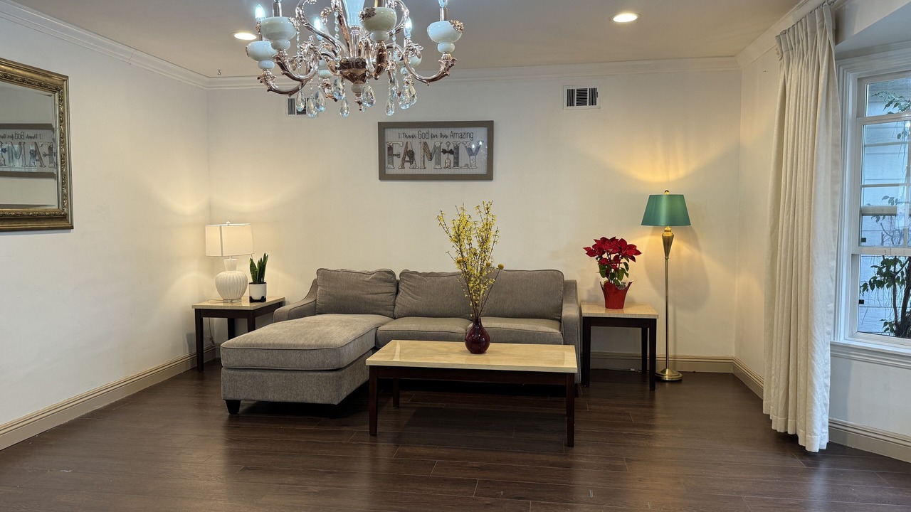 Photo of Livingroom in Arcadia