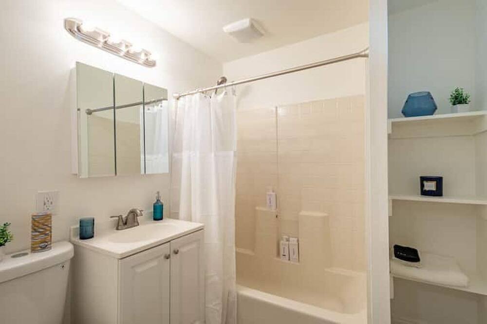 Photo of Bathroom in Placentia