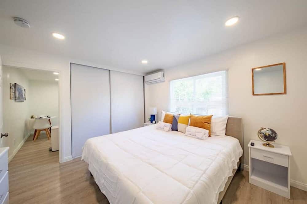 Photo of Bedroom in Placentia