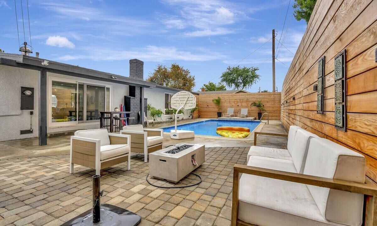 Photo of Outdoor in Northwest Anaheim