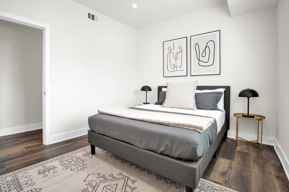 Photo of Bedroom in Westlake