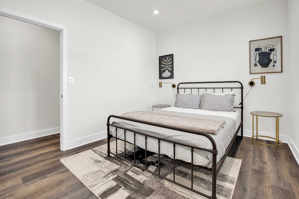 Photo of Bedroom in Westlake