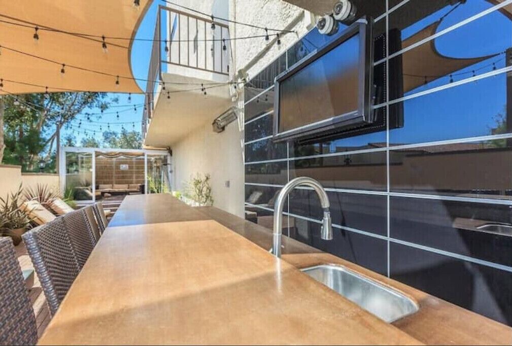 Photo of Outdoor in Westwood