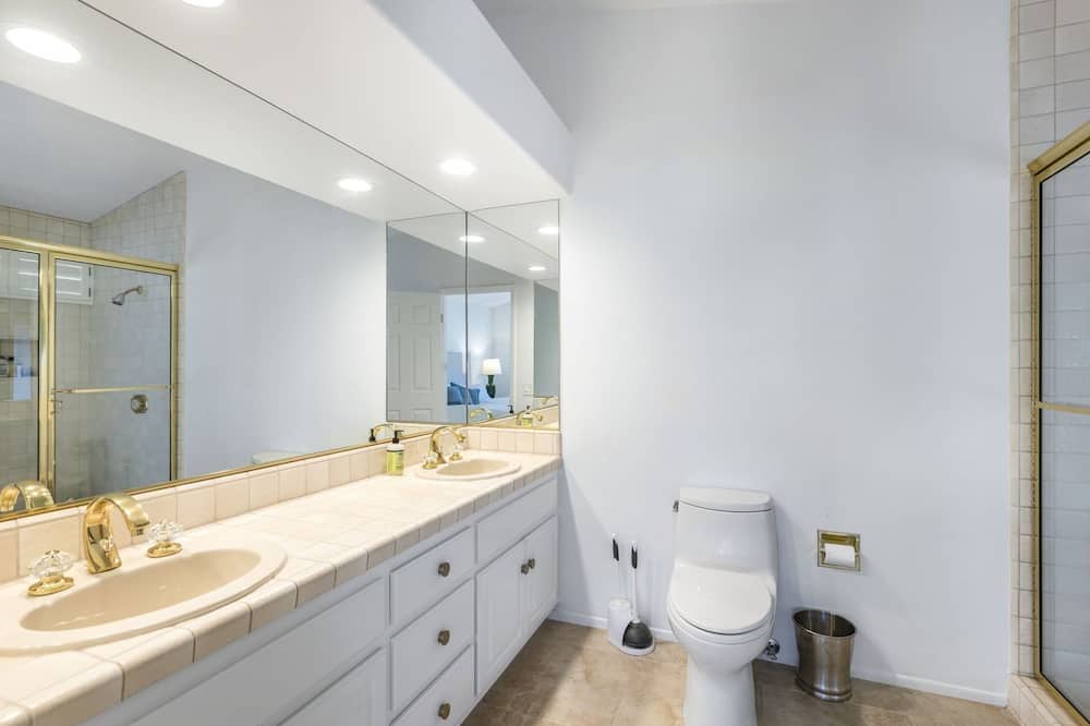 Photo of Bathroom in Indian Wells