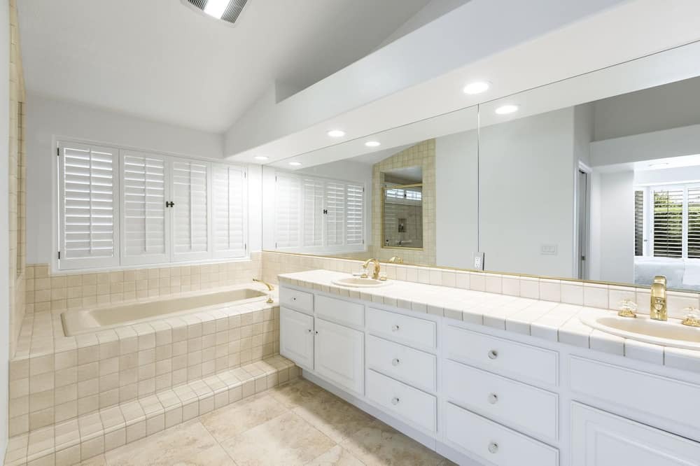 Photo of Bathroom in Indian Wells