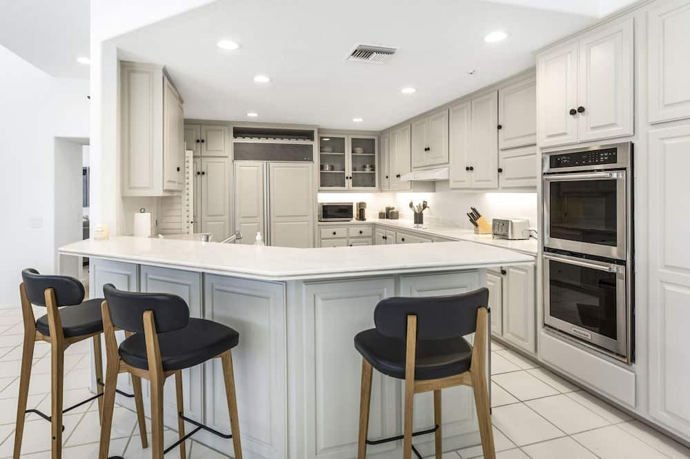 Photo of Kitchen in Indian Wells