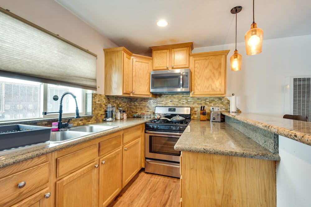 Photo of Kitchen in East Hollywood