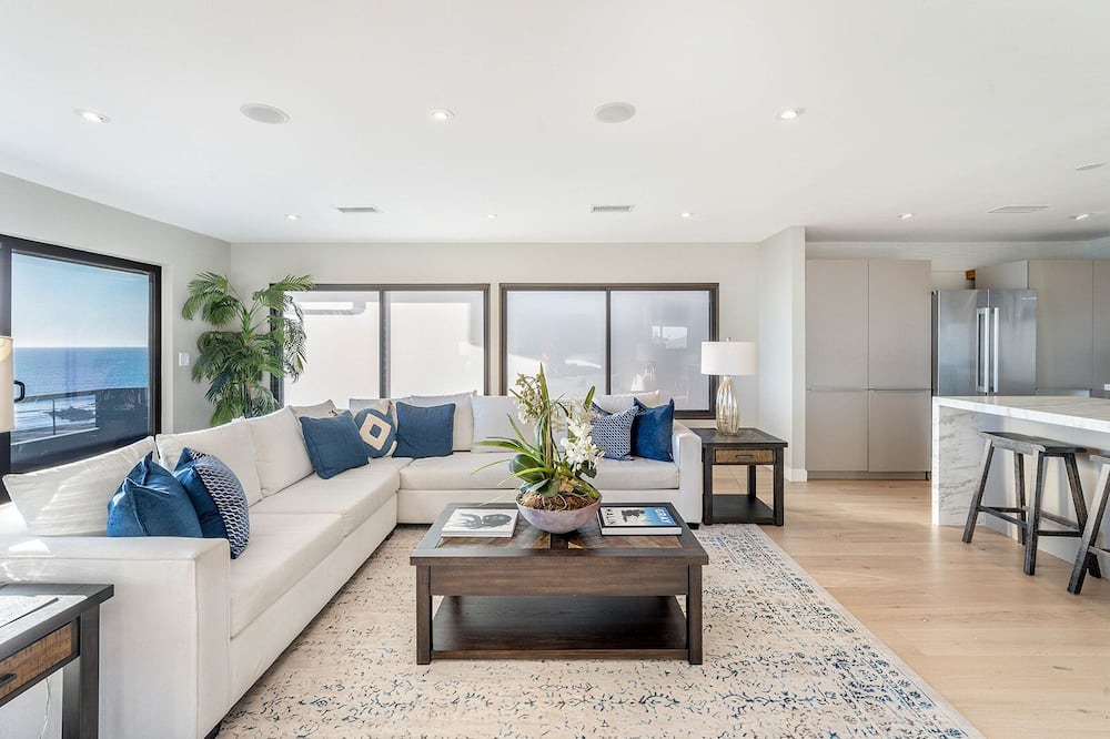 Photo of Livingroom in Playa Del Rey