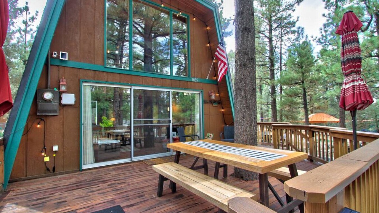 Photo of Outdoor in Woodlands
