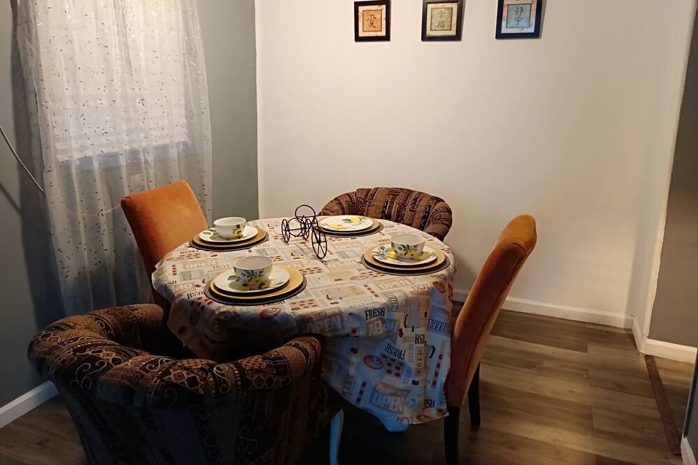 Photo of Bedroom in Hemet