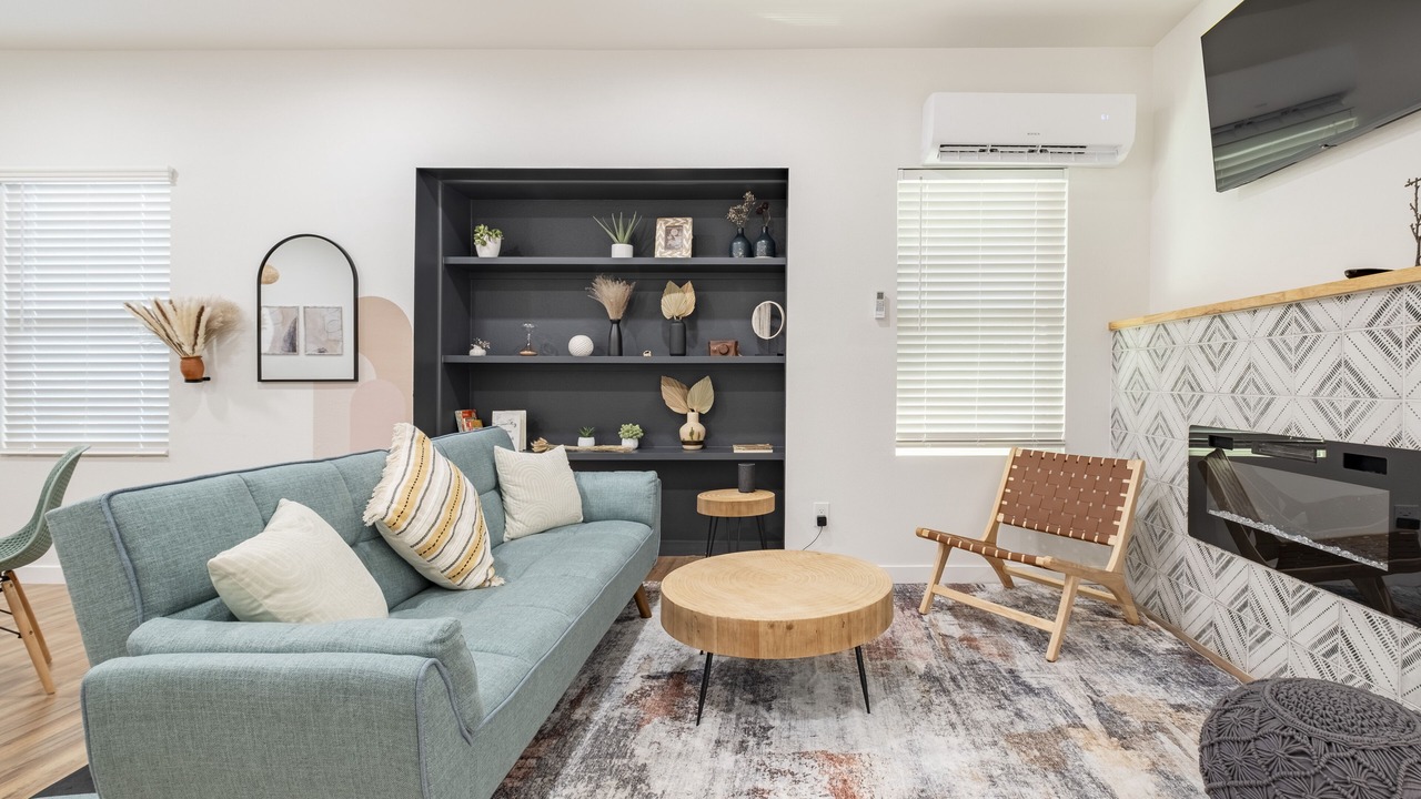 Photo of Livingroom in Downtown Riverside