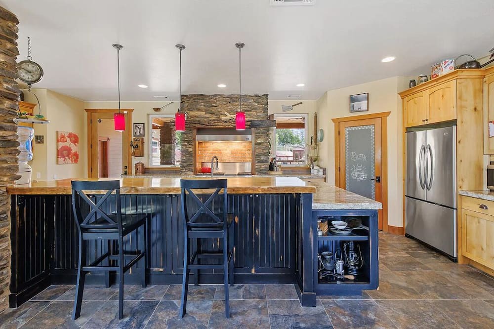 Photo of Kitchen in Springville