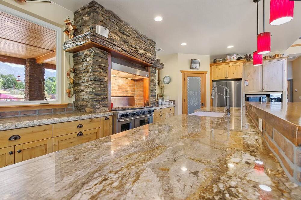 Photo of Kitchen in Springville