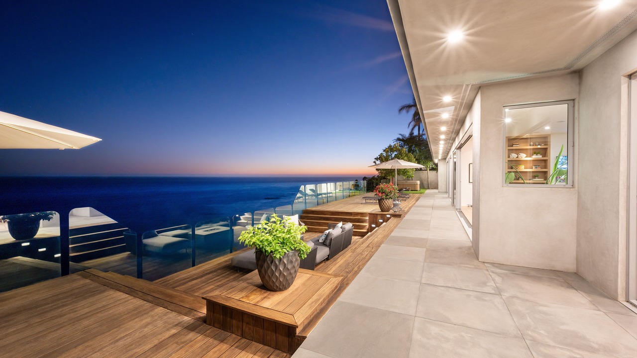 Photo of Patio Balcony in Western Malibu