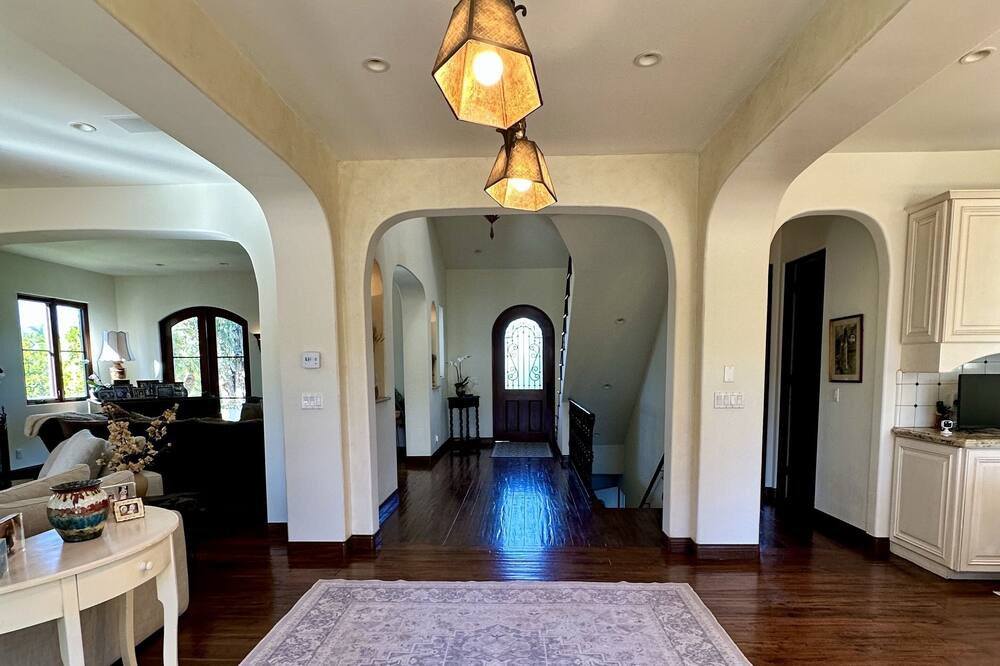 Photo of Others in Palos Verdes Estates