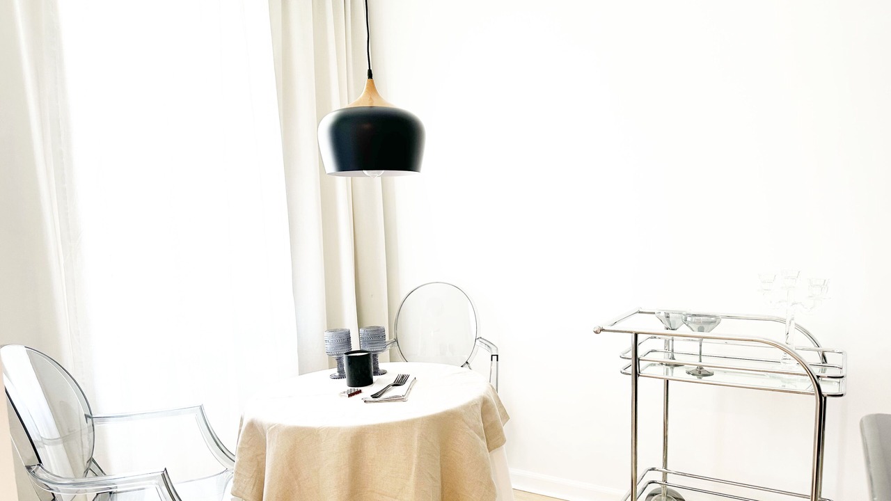 Photo of Bedroom in Uptown Design District