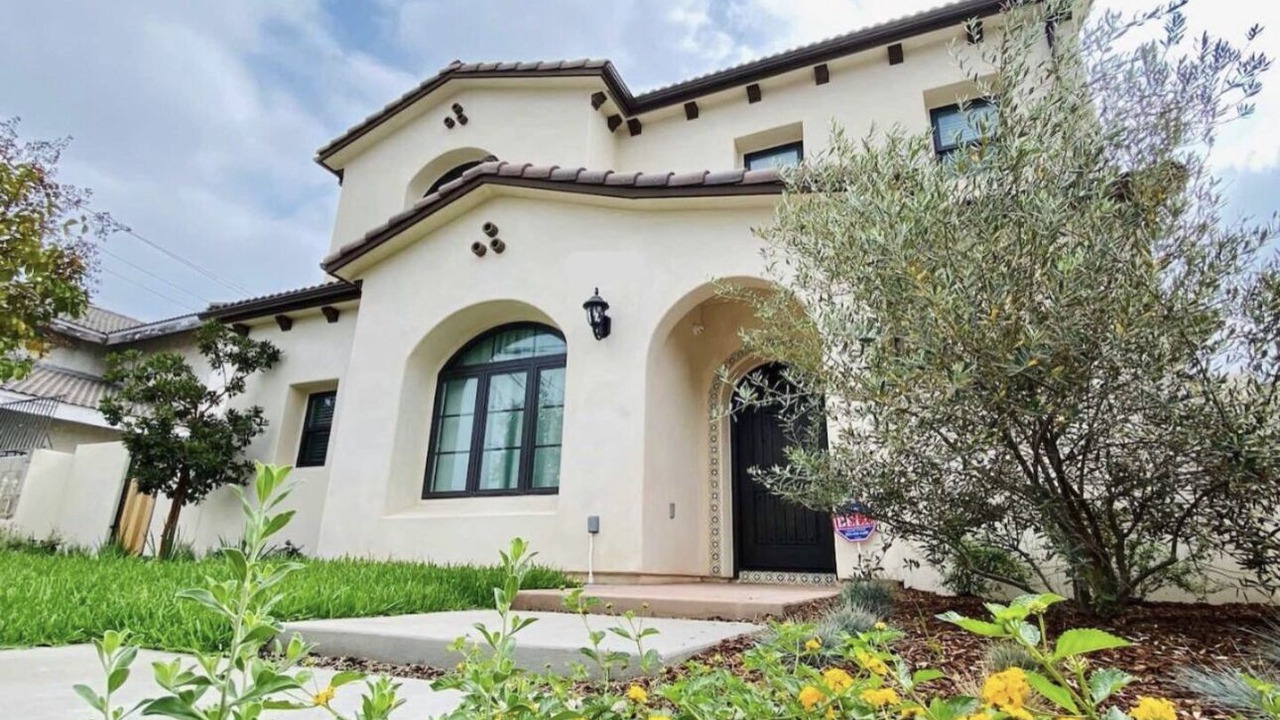Photo of Buildings in El Monte