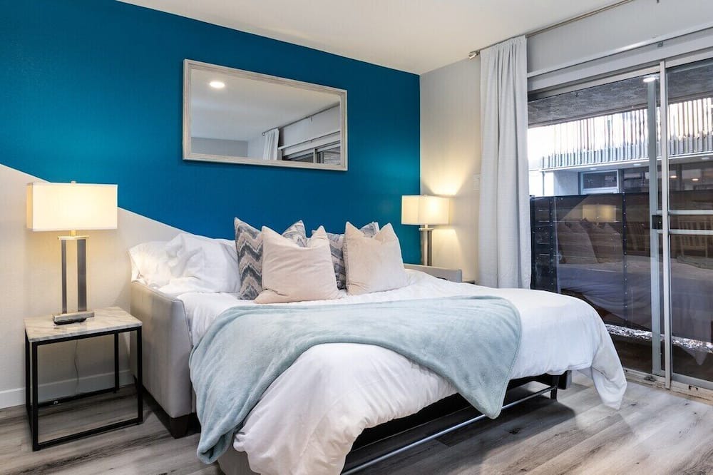 Photo of Bedroom in Thousand Oaks