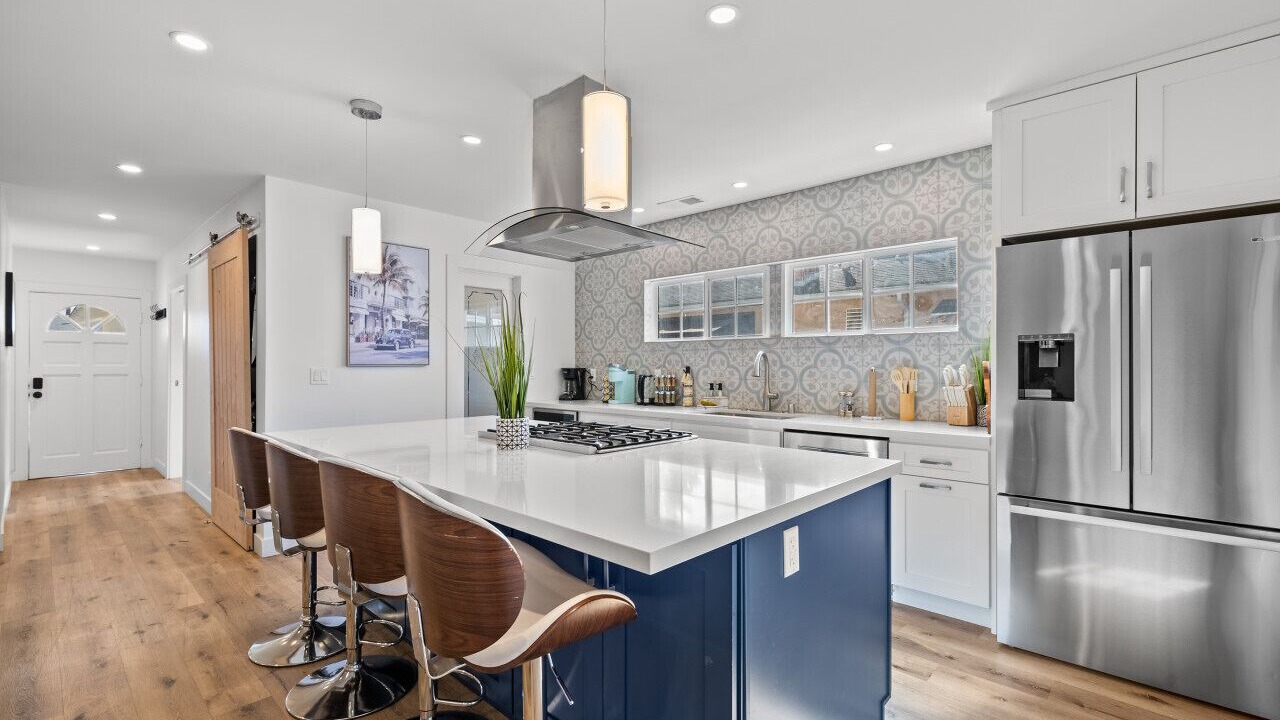 Photo of Kitchen in Valley Glen