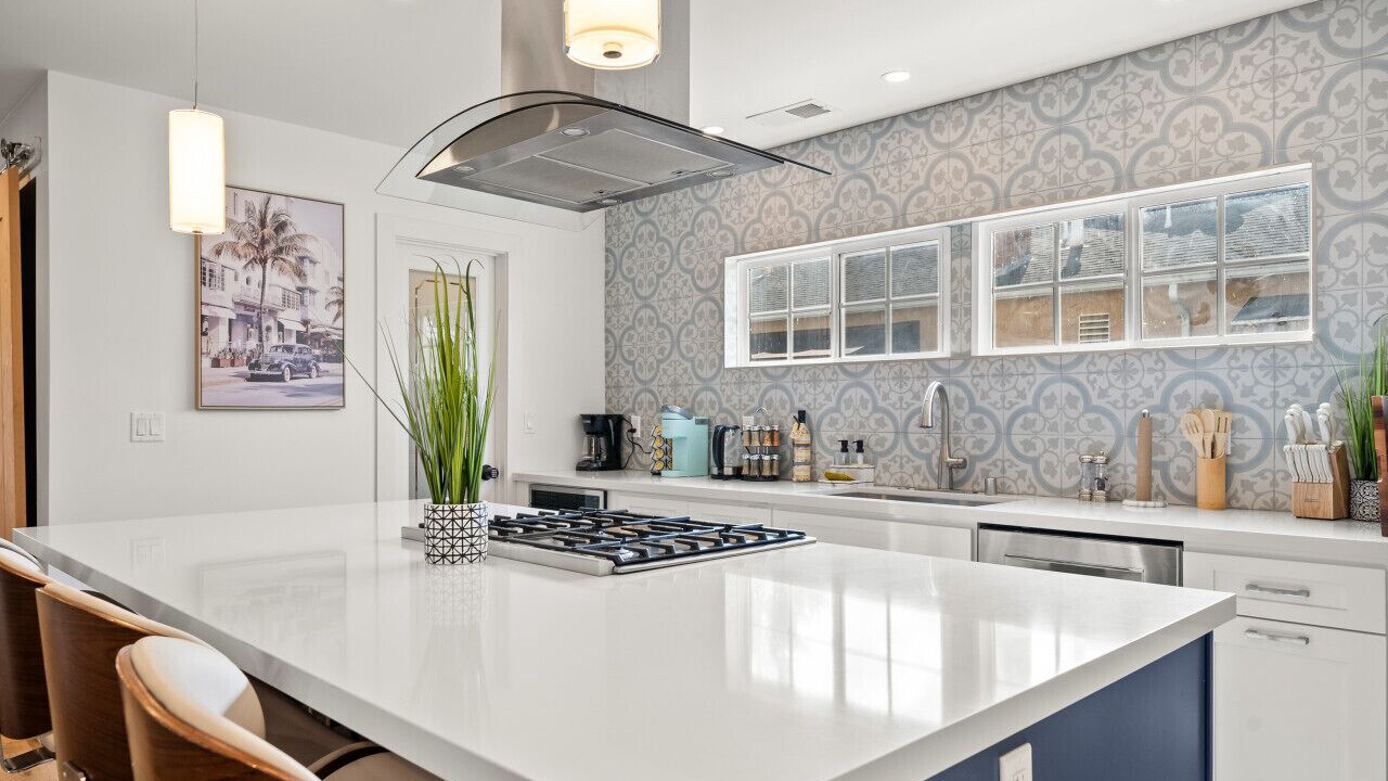 Photo of Kitchen in Valley Glen