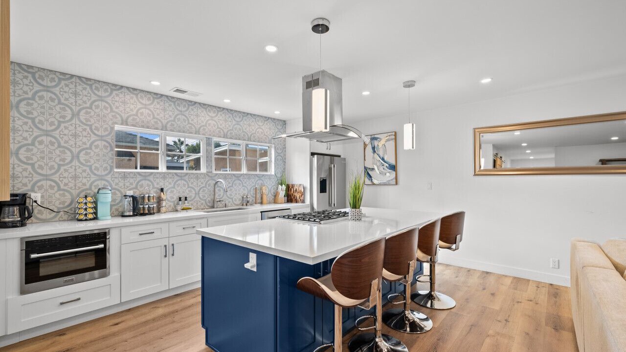 Photo of Kitchen in Valley Glen
