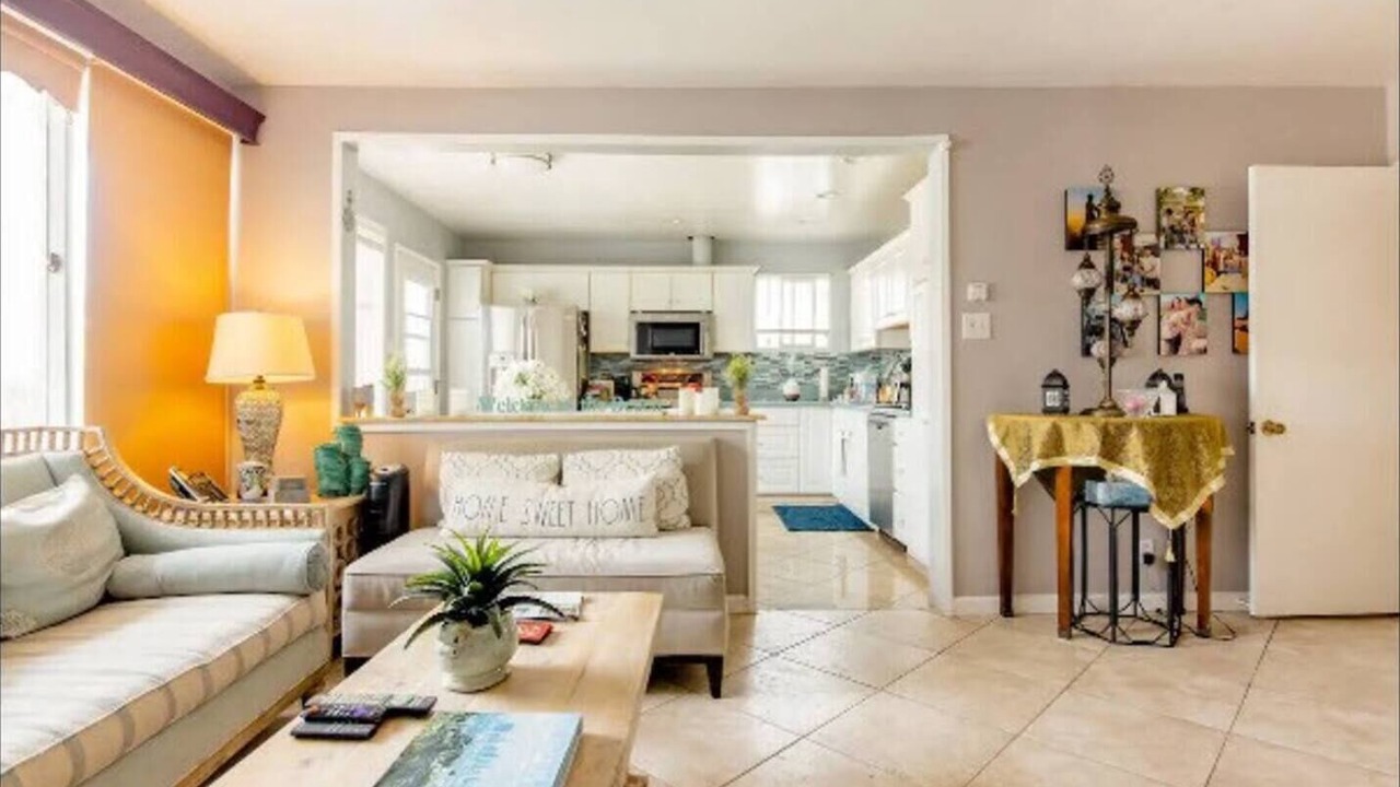 Photo of Livingroom in Torrance