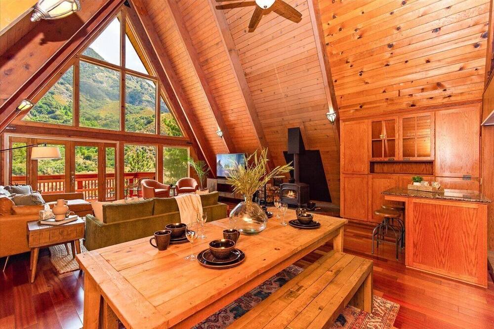 Photo of Bedroom in Forest Falls