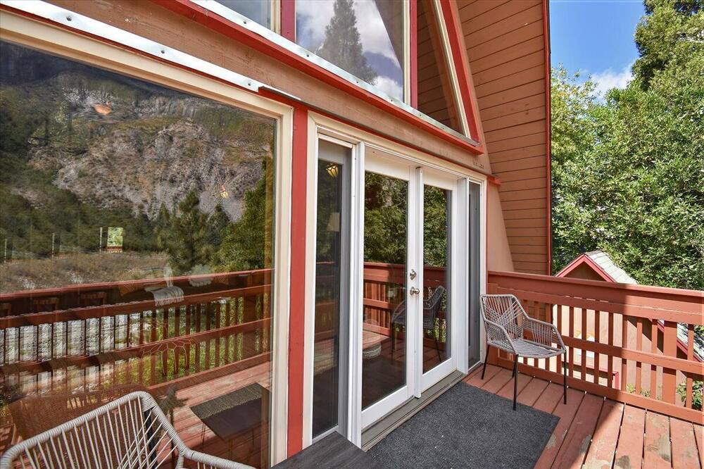 Photo of Patio Balcony in Forest Falls