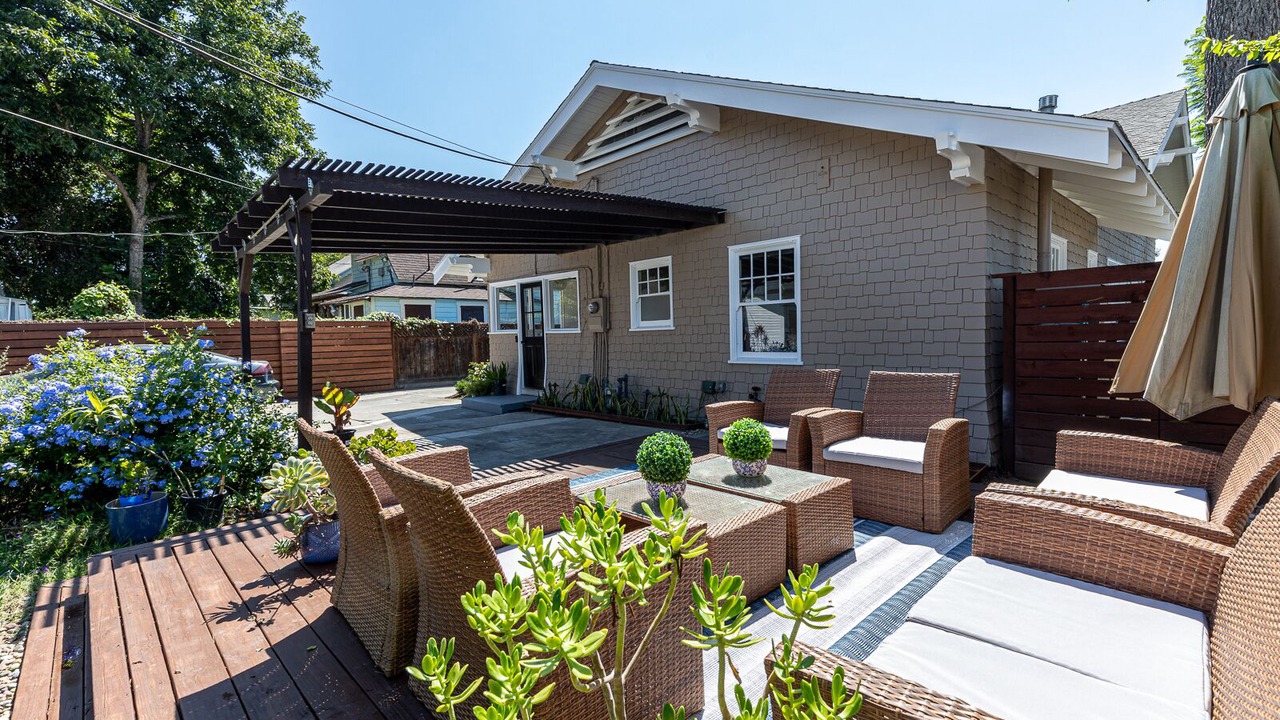 Photo of Outdoor in Westmont