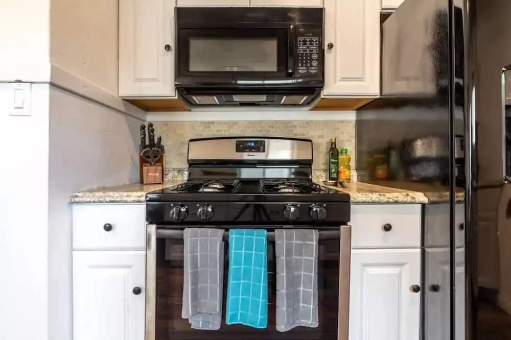 Photo of Kitchen in Downtown Redlands