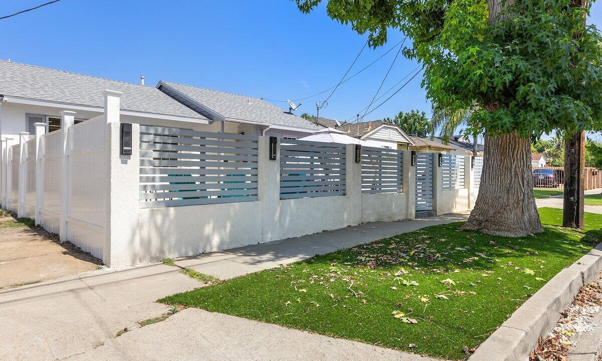 Photo of Outdoor in Valley Glen