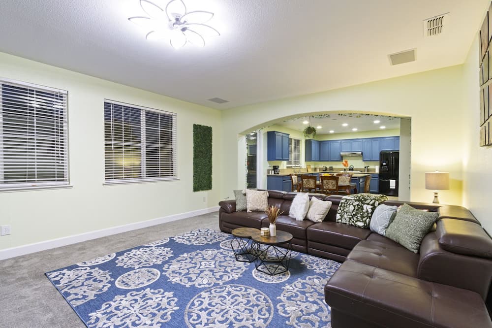 Photo of Livingroom in Antioch