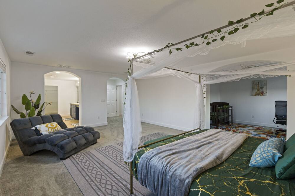 Photo of Bedroom in Antioch