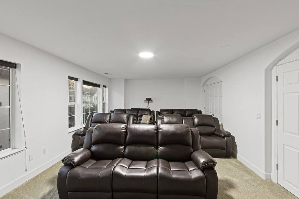Photo of Livingroom in Antioch