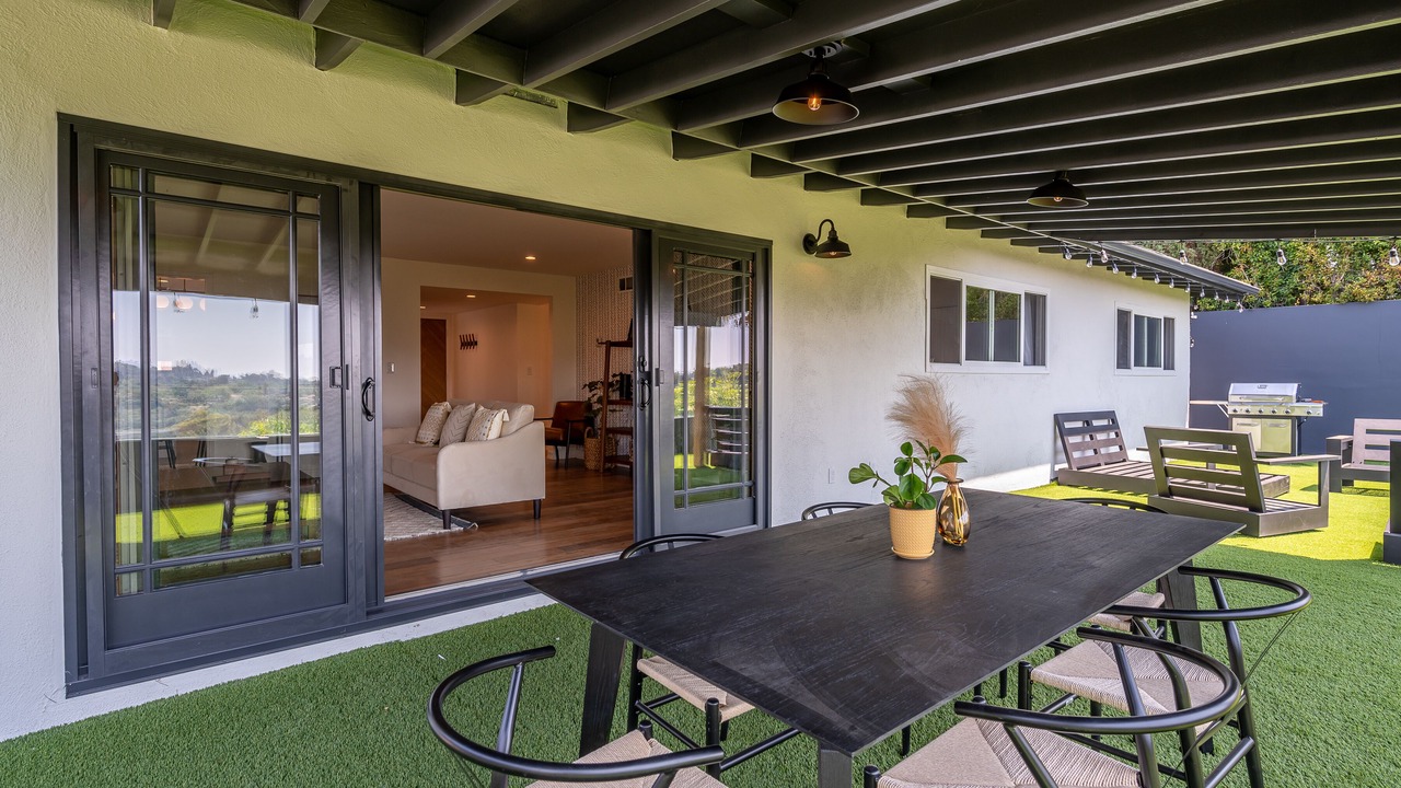 Photo of Outdoor in Highland Park