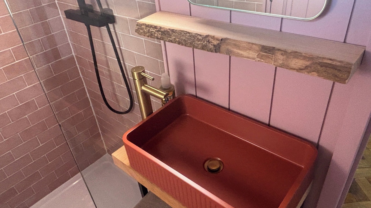 Photo of Bathroom in Hanley Castle