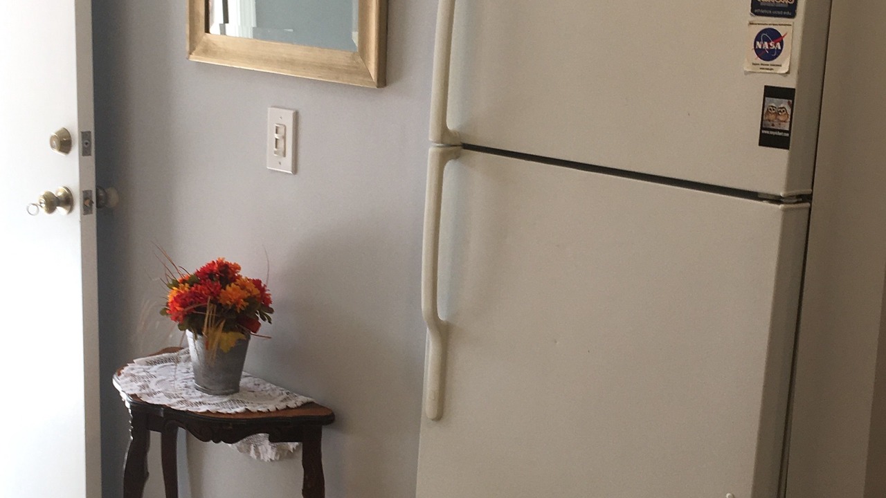 Photo of Bedroom in Valley Glen