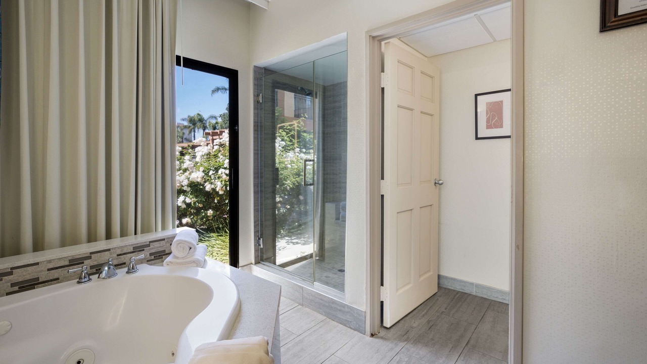 Photo of Bedroom in Santa Ana