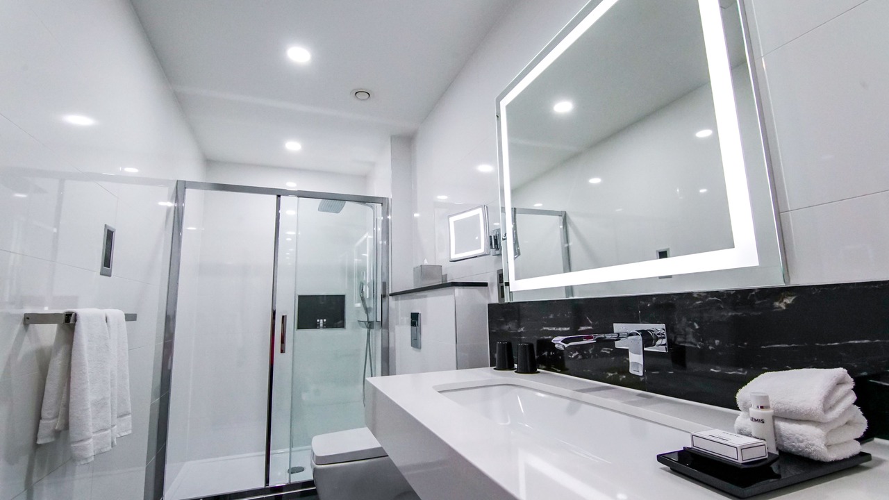 Photo of Bathroom in Bunhill